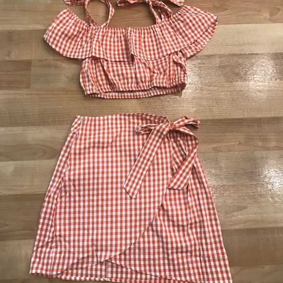 NEW Orange and White Gingam Two Piece - Picture 3 of 3